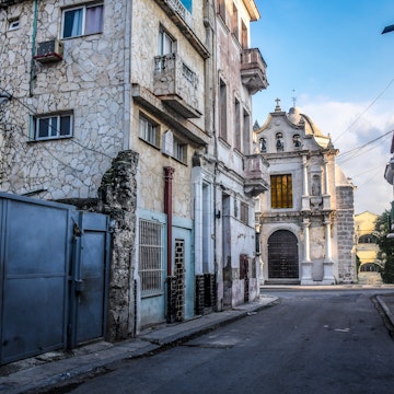 Old San Francisco De Paula Church Through Alleyway In Havana Old Town